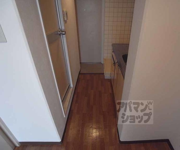 【セシール太秦】間取