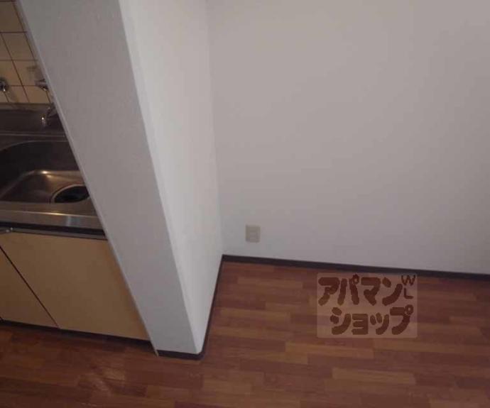 【セシール太秦】間取