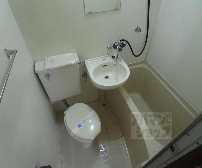 【リバーサイド　クロカワ】間取