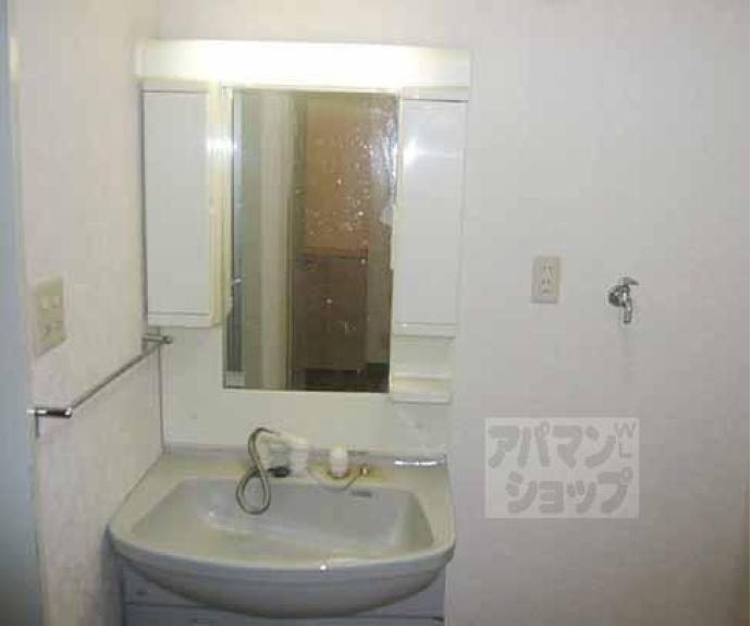 【ティオーリア京都】間取