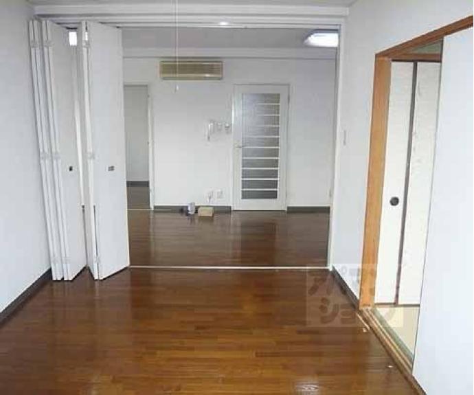 【ティオーリア京都】間取