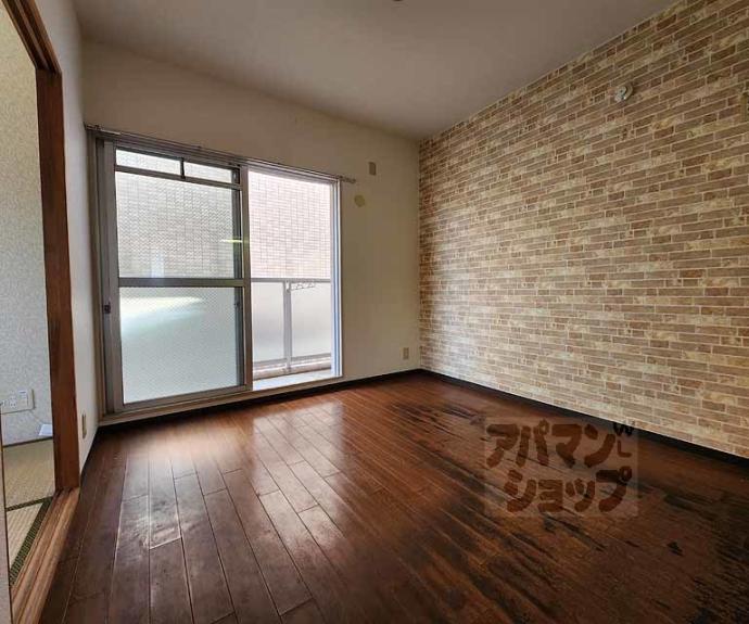 【トマーテ西京極】間取