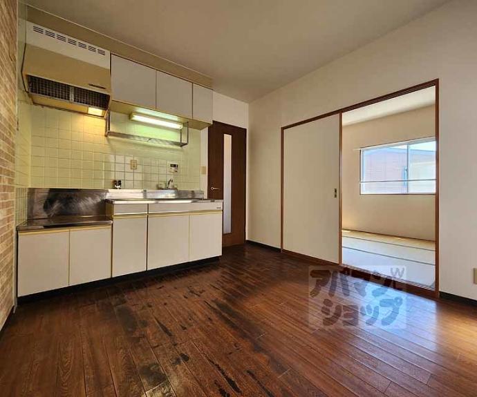 【トマーテ西京極】間取