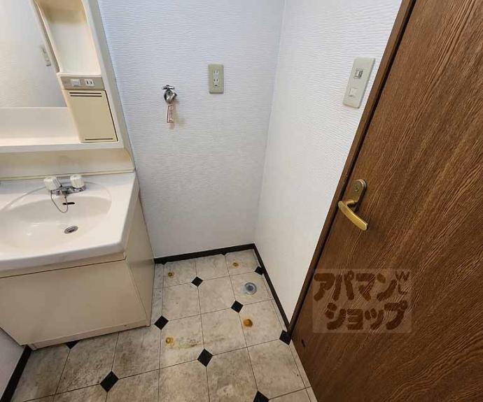 【トマーテ西京極】間取