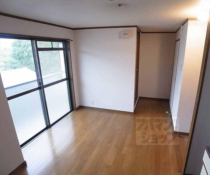 【ハイツリヴィエール】間取