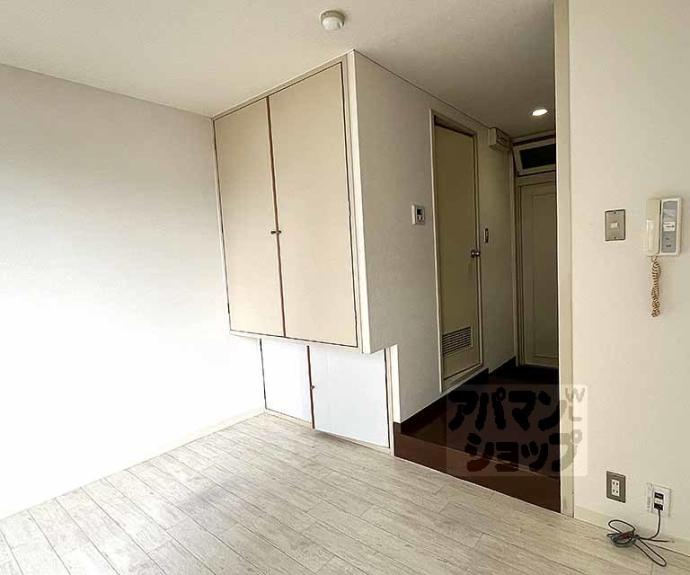 【プラネシア中立売】間取