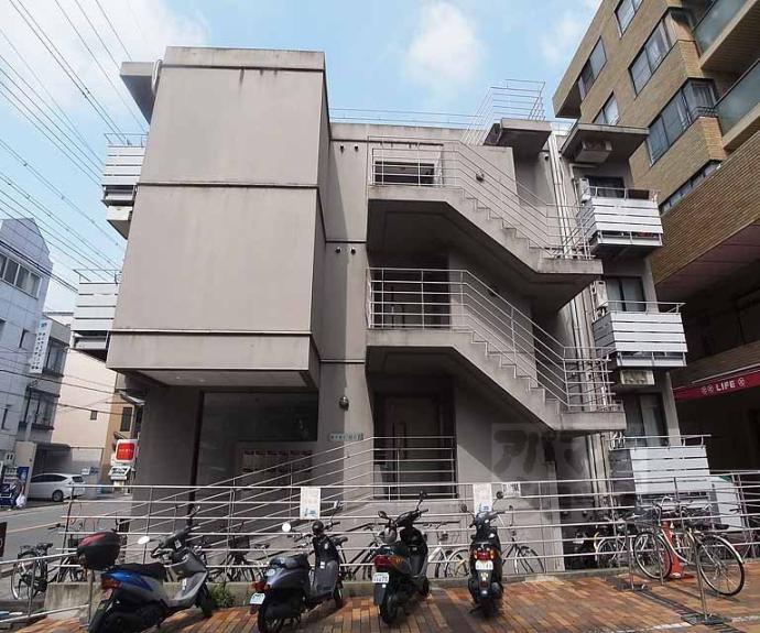 【プラネシア中立売】間取
