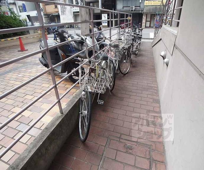 【プラネシア中立売】間取