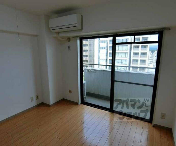 【エクレーヌ御池】間取