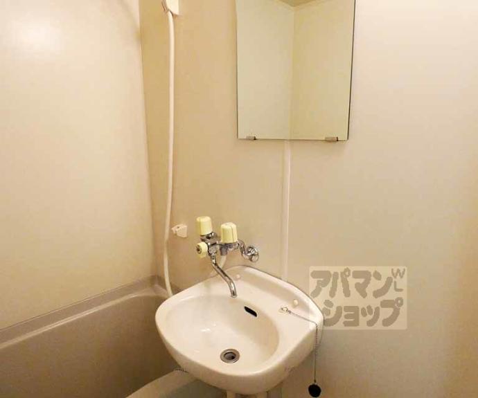 【ＰＵＲＰＬＥ　ＣＬＯＵＤ】間取