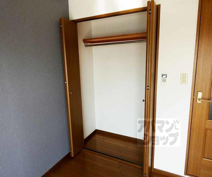 【ＰＵＲＰＬＥ　ＣＬＯＵＤ】間取