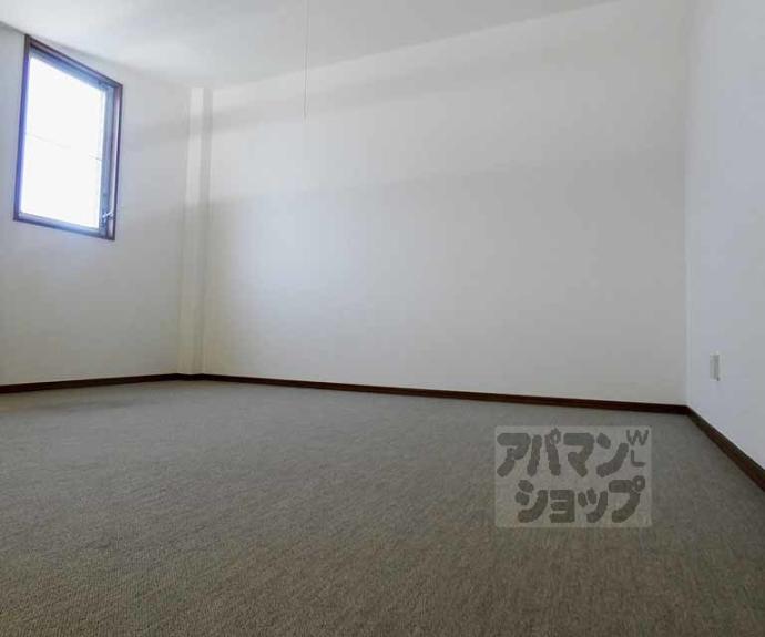 【ＰＵＲＰＬＥ　ＣＬＯＵＤ】間取