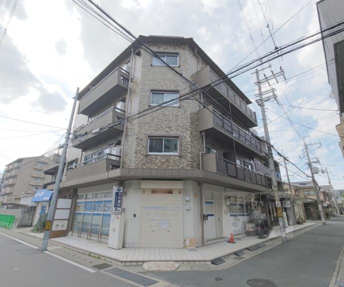 【ロイヤルコート嵯峨】間取