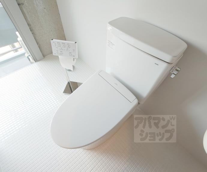 【ロイヤルコート嵯峨】間取