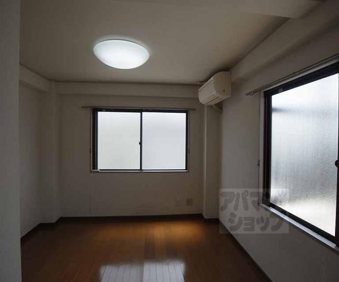 【ヴィラ・トルファン】間取