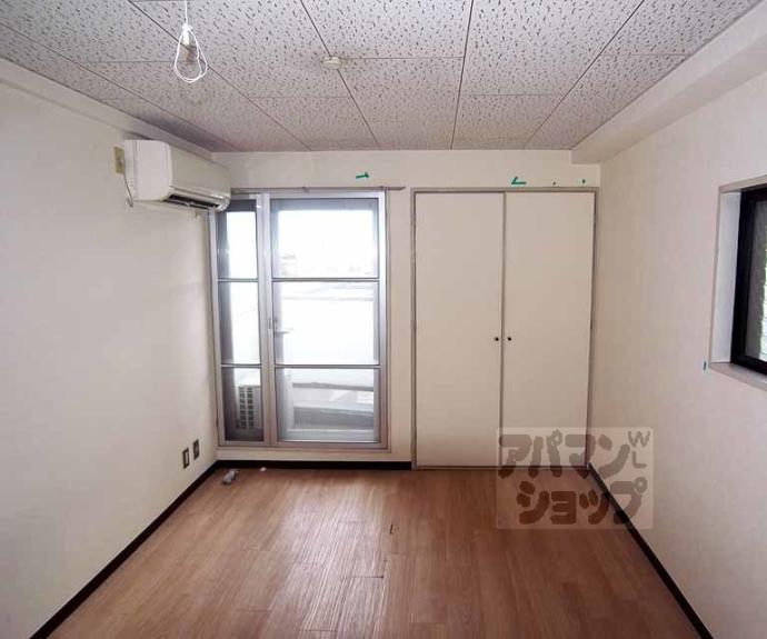 【プチラトゥール】間取