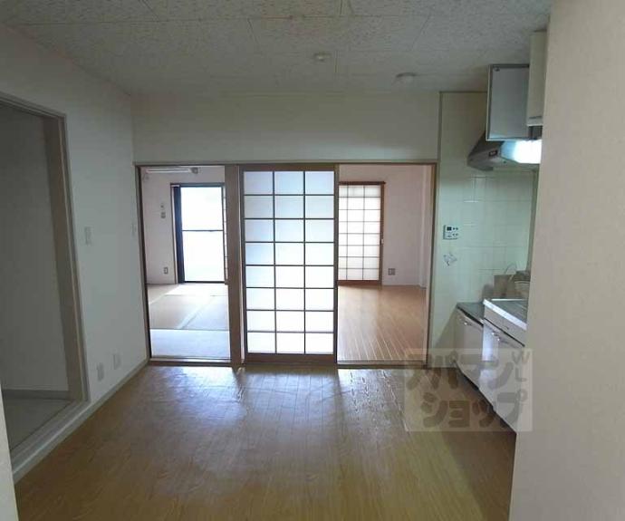 【ラトゥール広沢】間取