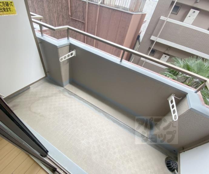 【ライオンズマンション二条高倉】間取