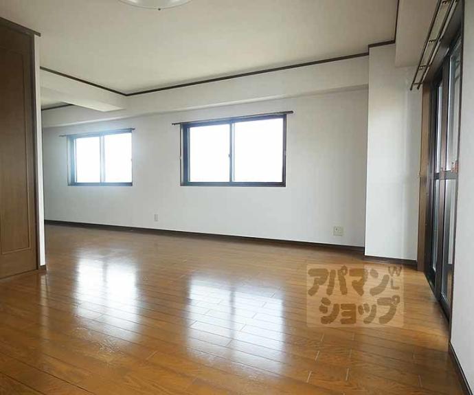 【ＵＴＳＵＭＩＢＵＩＬＤＩＮＧ】間取