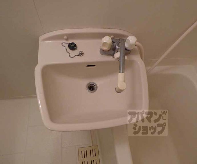 【岩倉駅北２】間取