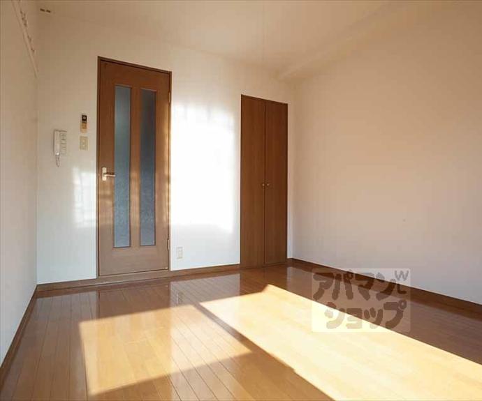 【リエール東大路】間取