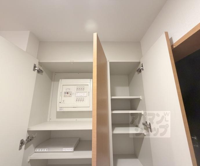 【クリスタルグランツ西大路三条】間取