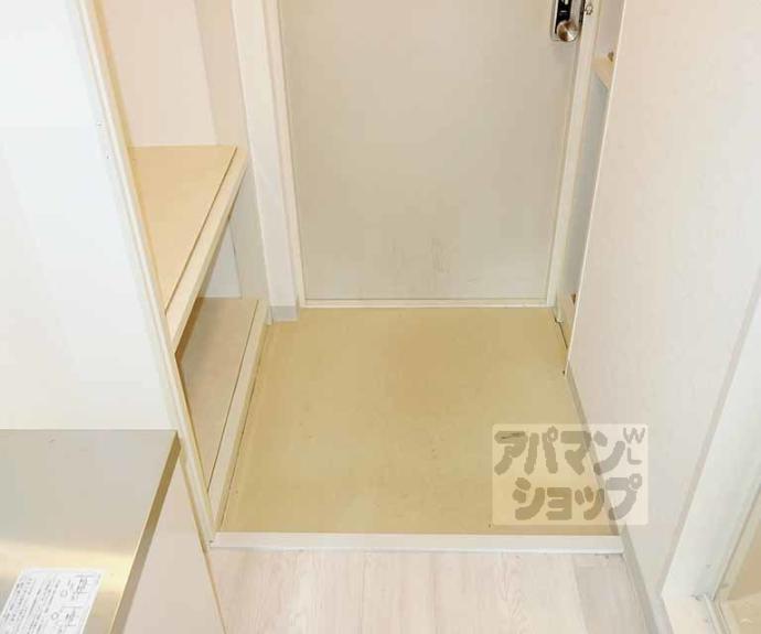 【ヴィラ・イースト】間取