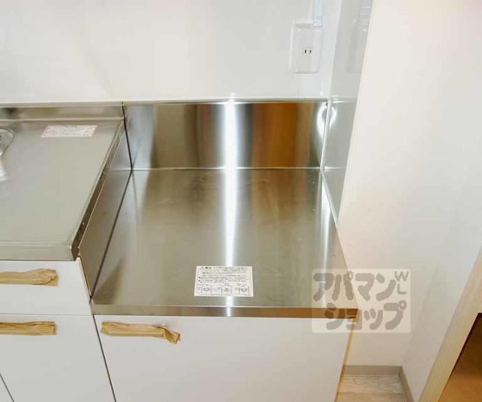 【ヴィラ・イースト】間取