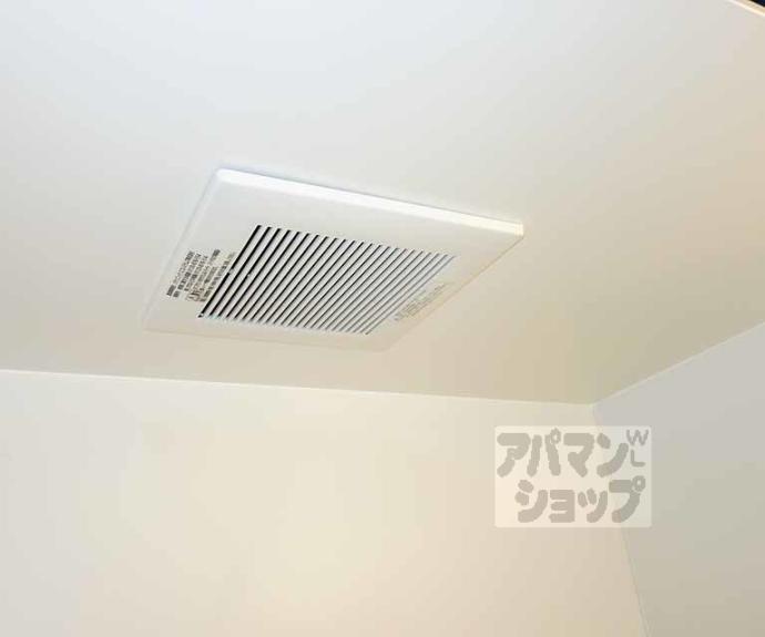 【ヴィラ・イースト】間取