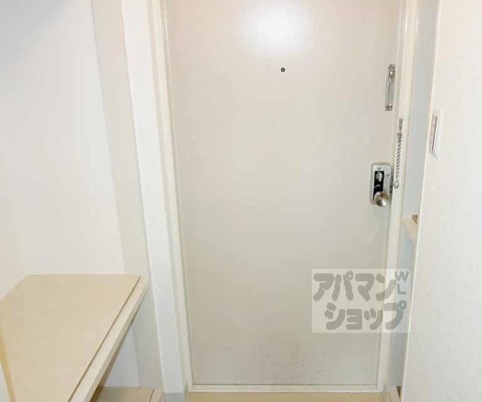 【ヴィラ・イースト】間取