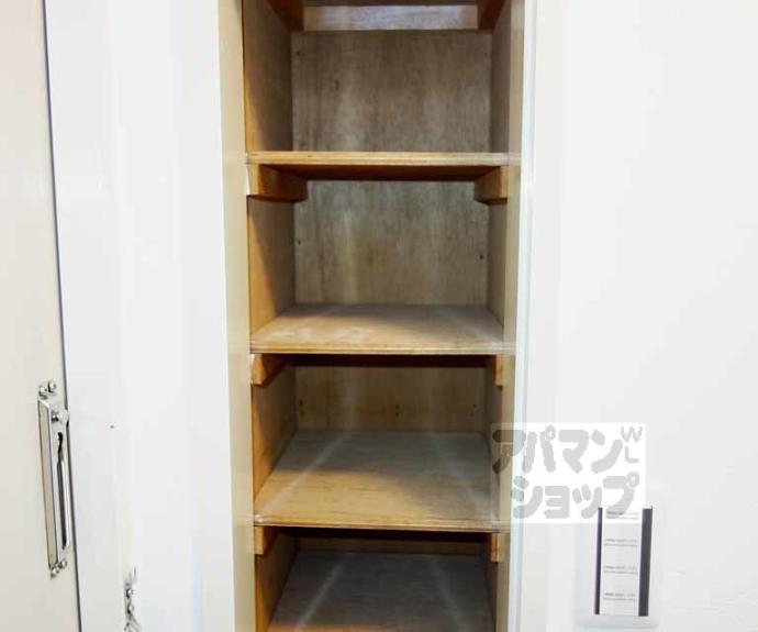 【ヴィラ・イースト】間取