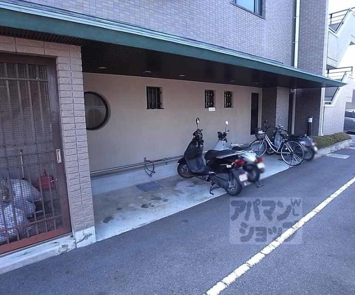 【レシデンシア巨椋】間取