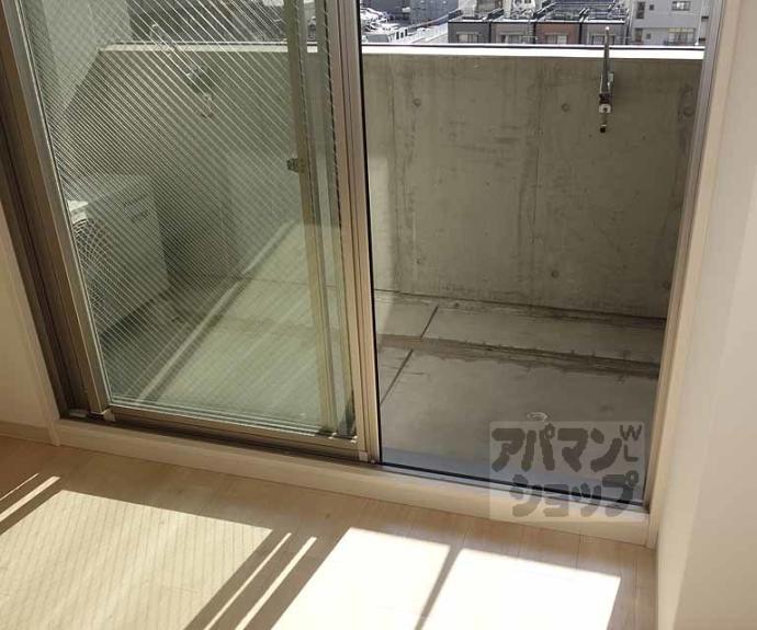 【メディナ西大路駅前】間取