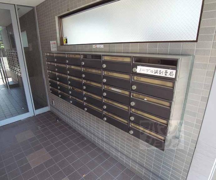 【カーサ東浜】間取