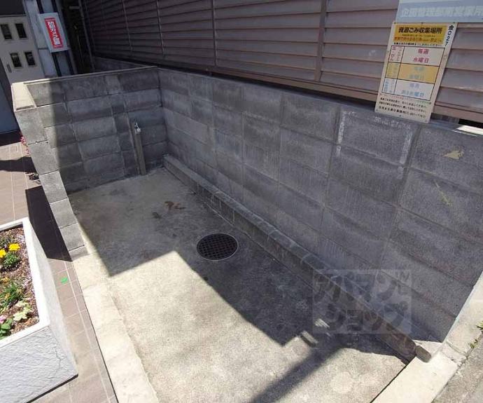 【カーサ東浜】間取