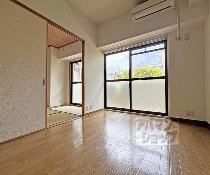 【カーサ東浜】間取