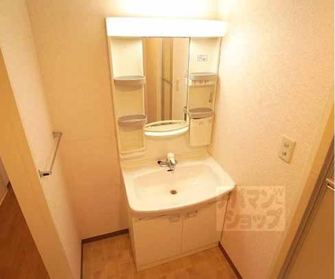 【カーサ東浜】間取