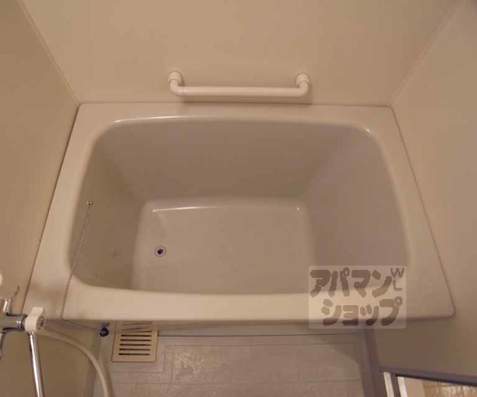 【カーサ東浜】間取