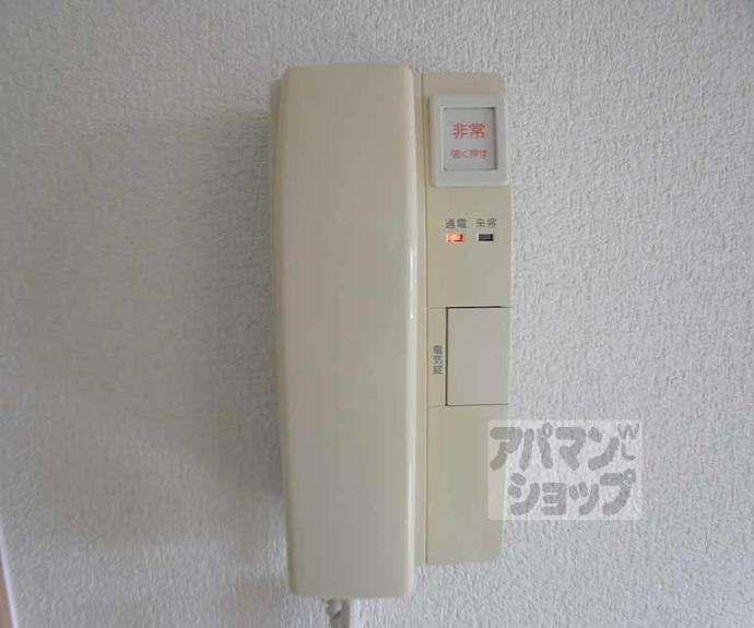 【カーサ東浜】間取