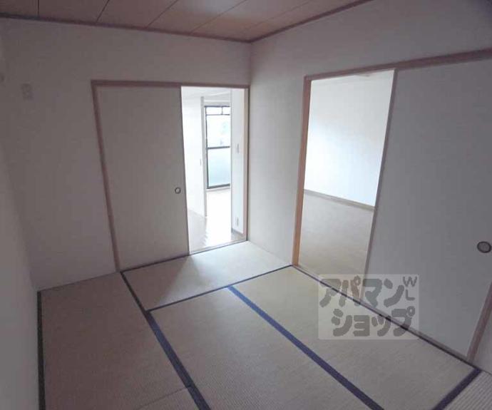 【カーサ東浜】間取