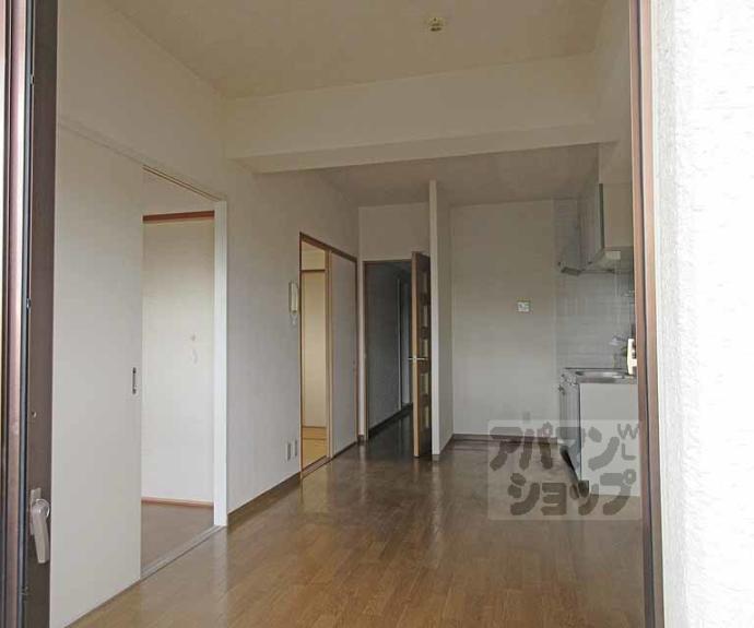 【カーサ東浜】間取