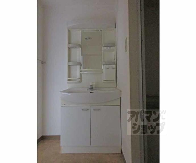 【カーサ東浜】間取