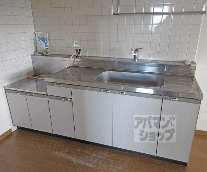 【カーサ東浜】間取