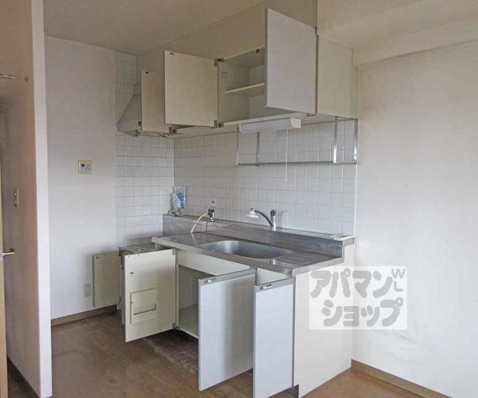 【カーサ東浜】間取