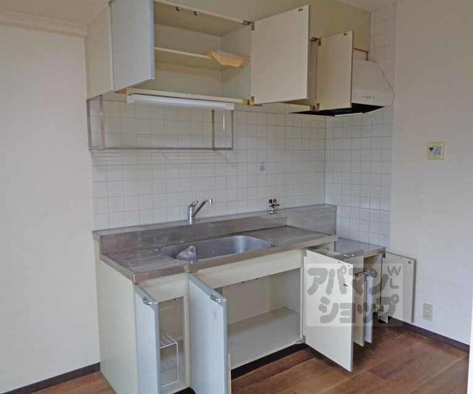 【カーサ東浜】間取