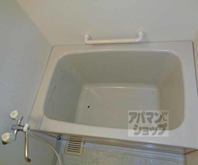 【カーサ東浜】間取