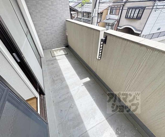 【カーサ東浜】間取