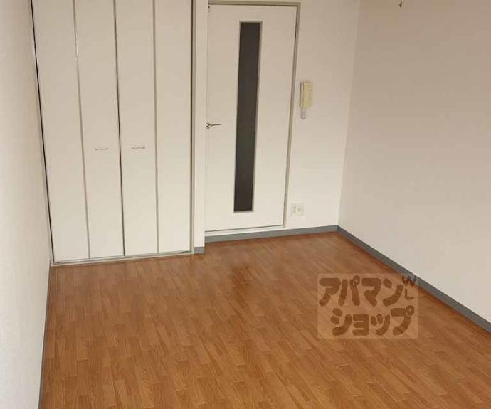 【シャンバーグ東山】間取