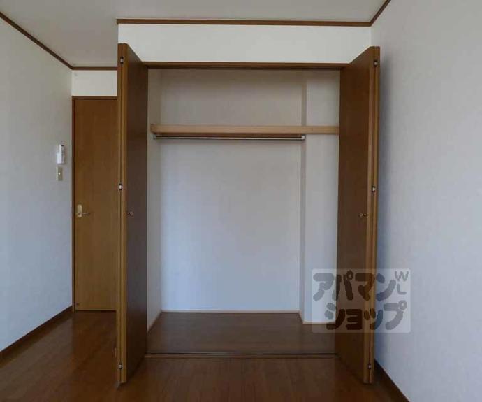 【プチパレス烏丸御池】間取