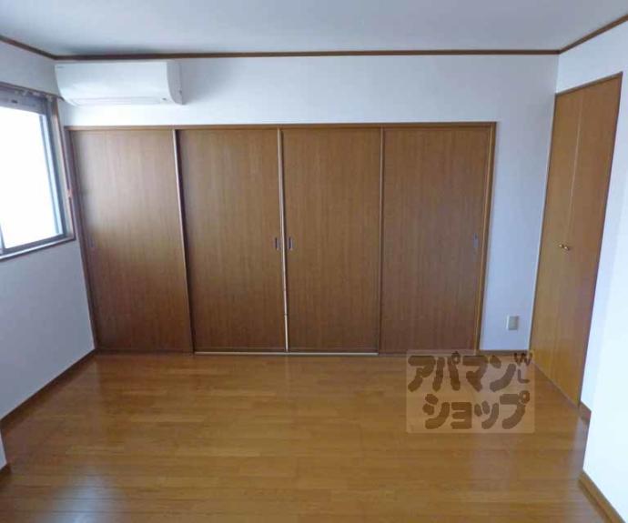 【プチパレス烏丸御池】間取